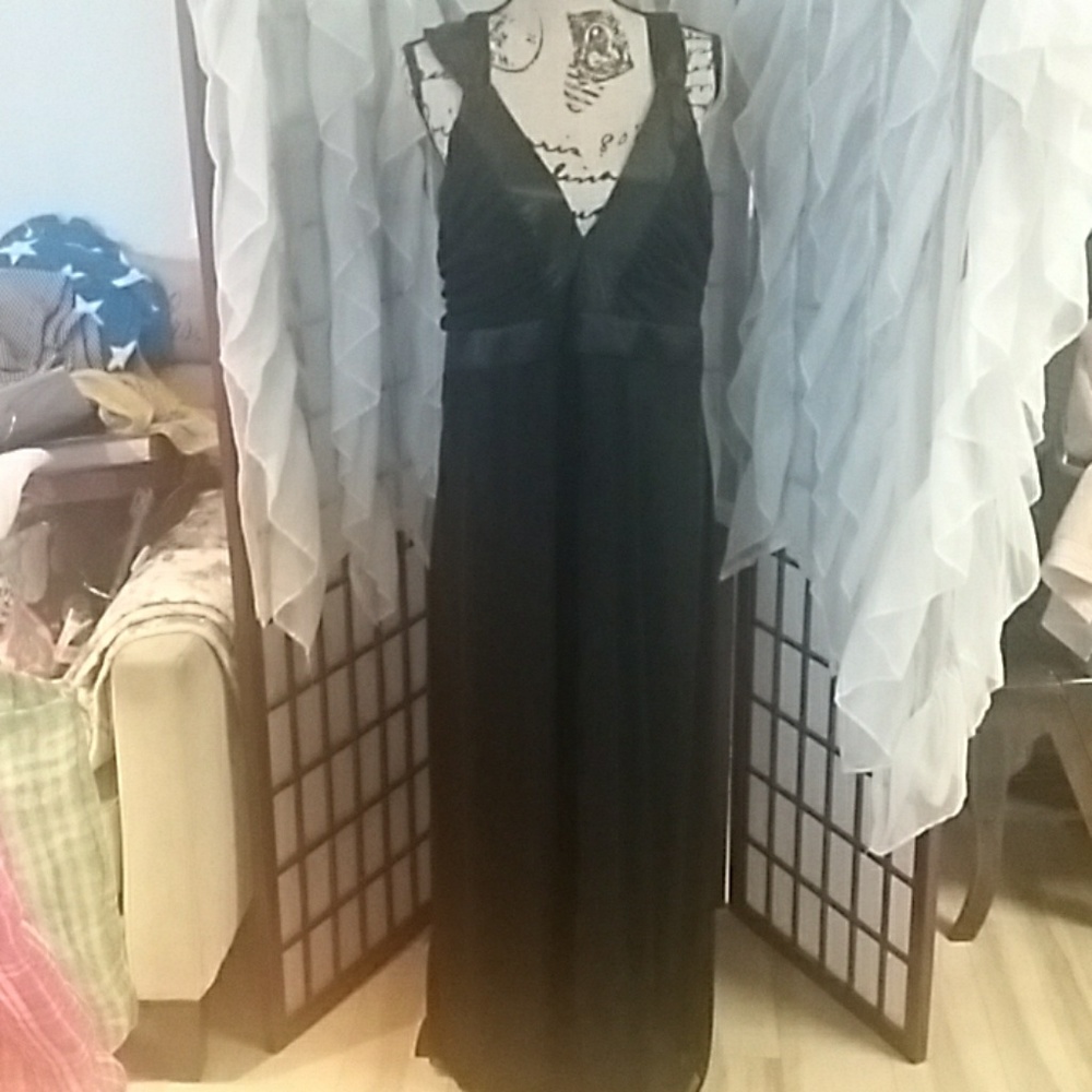 Nikki Mac black long evening gown. Size 18